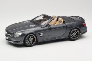 Mercedes SL65 AMG Black Series R230 Matte Black Maisto 1:18 36198 Metalas