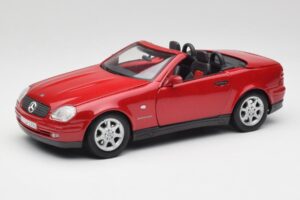 Mercedes SLK 230 R170 Raudonas Maisto 1:18 56023 Metalas