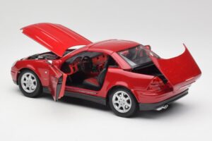 Mercedes SLK 230 R170 Raudonas Maisto 1:18 56023 Metalas - nuotrauka 6 iš 9