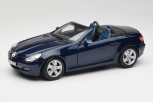 Mercedes SLK R171 Mėlynas Maisto 1:18 B66962190 Metalas