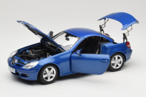 Mercedes SLK R171 Blue Metallic Minichamps 1:18 100033131 Metalas - nuotrauka 2 iš 11