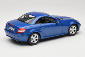 Mercedes SLK R171 Blue Metallic Minichamps 1:18 100033131 Metalas - nuotrauka 4 iš 11