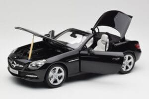 Mercedes SLK R172 Magnetite Juodas Minichamps 1:18 B66960514 Metalas - nuotrauka 2 iš 8