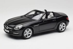 Mercedes SLK R172 Magnetite Juodas Minichamps 1:18 B66960514 Metalas