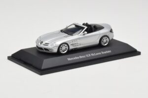 Mercedes SLR McLaren Roadster Crystal Laurit Silver Minichamps 1:43 B66961005 Metalas - nuotrauka 2 iš 4
