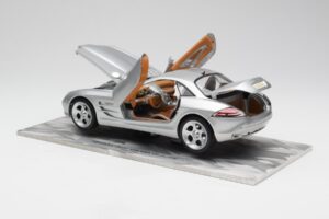 Mercedes SLR Vision Sidabrinis Riboto Leidimo Su Aliuminio Pagrindu Bburago 1:18 B66962102 Metalas - nuotrauka 5 iš 8