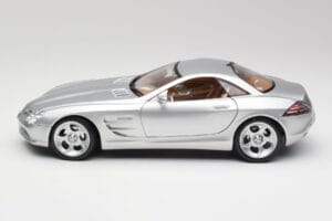 Mercedes SLR Vision Liquid Sidabrinis Maisto 1:18 B66962101 Metalas - nuotrauka 4 iš 8