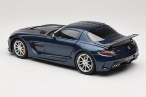 Mercedes SLS AMG Black Series Daytona Blue Metallic Minichamps 1:18 110033026 Metalas - nuotrauka 7 iš 8