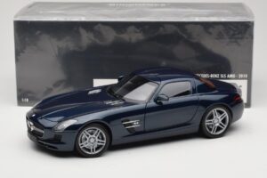 Mercedes SLS AMG C197 Blue Metallic Minichamps 1:18 100039021 Metalas - nuotrauka 8 iš 8