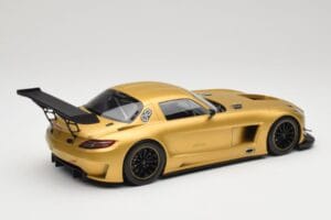 Mercedes AMG SLS C197 GT3 Street Auksinis Minichamps 1:18 151113106 Metalas - nuotrauka 2 iš 6