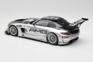 Mercedes AMG SLS C197 GT3 Team AMG China #96 M. Hakkinen / C. Cheng Zhuhai 6th 2011 Minichamps 1:18 151113196 Metalas - nuotrauka 5 iš 6