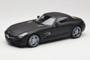 Mercedes SLS AMG C197 Matte Black Minichamps 1:18 100039027 Metalas