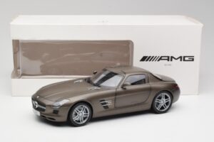 Mercedes SLS AMG C197 Monza Pilkas Minichamps 1:18 B66960044 Metalas - nuotrauka 8 iš 8