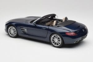 Mercedes SLS AMG R197 Roadster South Seas Mėlynas Minichamps 1:18 100039031 Metalas - nuotrauka 7 iš 8