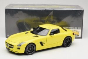 Mercedes SLS AMG C197 Geltonas Minichamps 1:18 100039022 Metalas - nuotrauka 8 iš 8