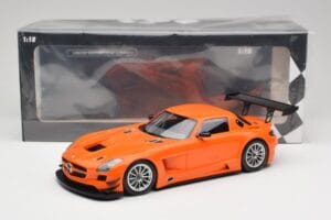 Mercedes SLS AMG GT3 C197 Street Oranžinis Minichamps 1:18 151113105 Metalas - nuotrauka 6 iš 6