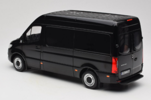 Mercedes Sprinter Juodas Norev 1:18 183041 Metalas - nuotrauka 7 iš 8