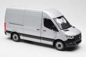 Mercedes Sprinter W907 Sidabrinis Norev 1:18 183424 Metalas - nuotrauka 6 iš 8