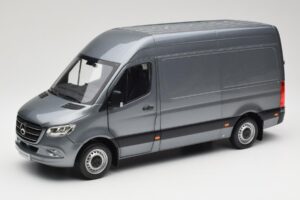 Mercedes Sprinter W907 Furgonas Selenite Grey Metallic Norev 1:18 B66004163 Metalas