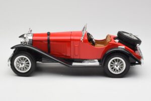 Mercedes SSK Raudonas & Juodas Bburago 1:18 3009-M1 Metalas - nuotrauka 3 iš 6