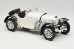 Mercedes SSK Baltas Bburago 1:18 3009-P3 Metalas - nuotrauka 4 iš 6