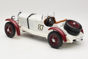 Mercedes SSKL #87 R. Caracciola Baltas 1931 Bburago 1:18 3002-P1 Metalas - nuotrauka 5 iš 6