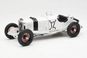 Mercedes SSKL #12 O. Merz German GP 1931 CMC 1:18 M-189 Metalas