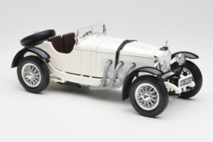 Mercedes SSKL Baltas Bburago 1:18 3002 Metalas - nuotrauka 6 iš 8