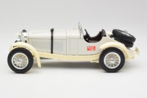 Mercedes SSKL Baltas & Kreminis Bburago 1:18 3002-M1 Metalas - nuotrauka 3 iš 6