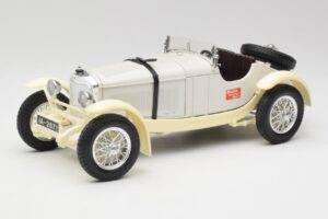 Mercedes SSKL Baltas & Kreminis Bburago 1:18 3002-M1 Metalas