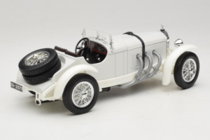 Mercedes SSKL Baltas 1931 Bburago 1:18 3002-M2 Metalas - nuotrauka 2 iš 6