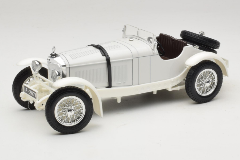Mercedes SSKL Baltas 1931 Bburago 1:18 3002-M2 Metalas