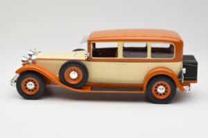 Mercedes Type Nurburg W08 460/460K Smėlinė MCG 1:18 MCG18034 Metalas - nuotrauka 3 iš 6