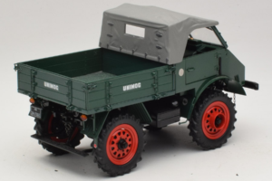 Mercedes Unimog 401 Žalias Schuco 1:18 135 Metalas - nuotrauka 3 iš 8