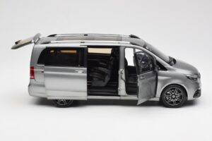 Mercedes V-Class W447 AMG Line Pilkas Metalinis Norev 1:18 183488 Metalas - nuotrauka 4 iš 9