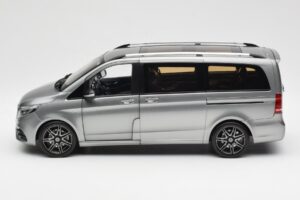 Mercedes V-Class W447 AMG Line Pilkas Metalinis Norev 1:18 183488 Metalas - nuotrauka 5 iš 9