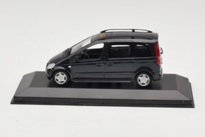 Mercedes Vaneo Tamsiai Mėlynas Minichamps 1:43 400031200 Metalas