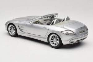 Mercedes Vision SLR Roadster Sidabrinis Maisto 1:18 B66962107 Metalas - nuotrauka 7 iš 8