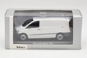 Mercedes Vito Arctic Baltas Minichamps 1:43 B66960524 Metalas - nuotrauka 4 iš 4
