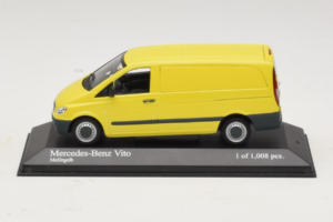 Mercedes Vito Kastenwagen Geltonas Minichamps 1:43 400032260 Metalas