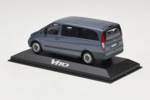 Mercedes Vito W638 Lugano Grey Minichamps 1:43 B67871201 Metalas - nuotrauka 3 iš 4
