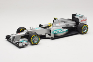 Mercedes W03 #8 N. Rosberg Mercedes AMG Petronas 2012 Minichamps 1:18 110120008 Metalas