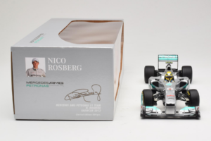 Mercedes W03 #8 N. Rosberg Mercedes AMG Petronas Showcar 2012 Minichamps 1:18 110120078 Metalas - nuotrauka 6 iš 7