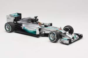 Mercedes W05 #44 L. Hamilton Mercedes AMG Petronas Chinese Grand Prix Winner 2014 Minichamps 1:18 110140244 Metalas - nuotrauka 4 iš 7