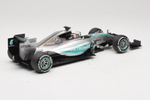 Mercedes W06 #44 L. Hamilton F1 World Champion 2015 Dealer Edition Minichamps 1:18 B66960539 Metalas - nuotrauka 2 iš 7