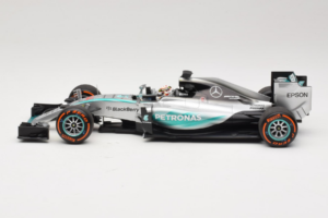 Mercedes W06 #44 L. Hamilton Mercedes AMG Petronas Japanese Grand Prix Winner 2015 Minichamps 1:18 110150344 Metalas - nuotrauka 3 iš 7