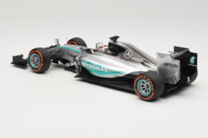 Mercedes W06 #44 L. Hamilton Mercedes AMG Petronas Japanese Grand Prix Winner 2015 Minichamps 1:18 110150344 Metalas - nuotrauka 5 iš 7