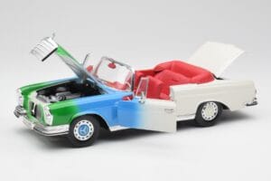 Mercedes 280SE W108 Tricolor Maisto 1:18 56014 Metalas - nuotrauka 2 iš 8