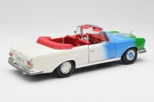 Mercedes 280SE W108 Tricolor Maisto 1:18 56014 Metalas - nuotrauka 3 iš 8