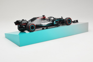 Mercedes W11 #63 G. Russell Mercedes AMG Petronas Sakhir Grand Prix 2020 Minichamps 1:18 113201663 Derva - nuotrauka 3 iš 7